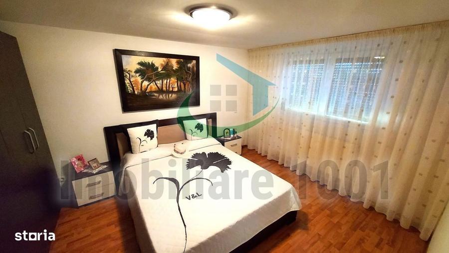Casă cu 4 camere cu Teren 1061 Mp în Săcălășeni