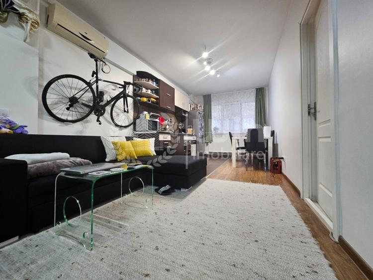 Apartament cu 3 camere semidecomandat, mobilat în Mănăștur — fotografia 1