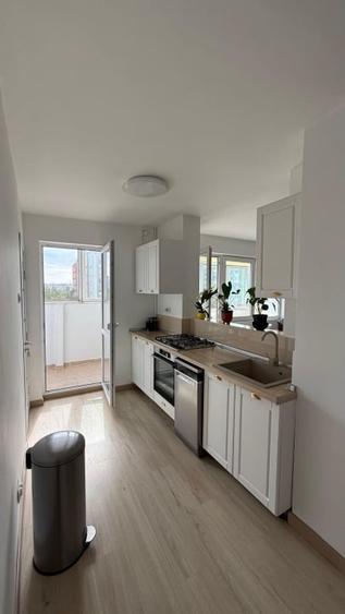 Apartament cu 2 camere semidecomandat, mobilat în Unirii