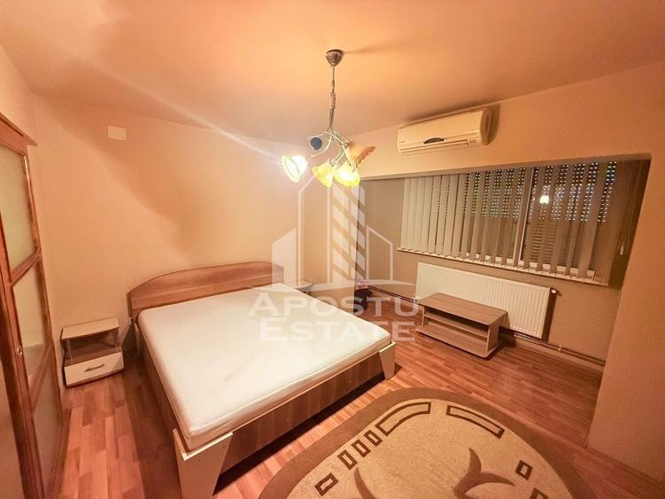 Apartament cu 2 camere semidecomandat, mobilat în UMT