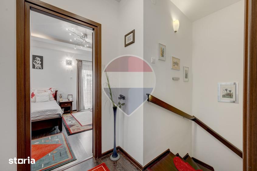 Casă cu 3 camere cu Teren 211 Mp în Blejoi