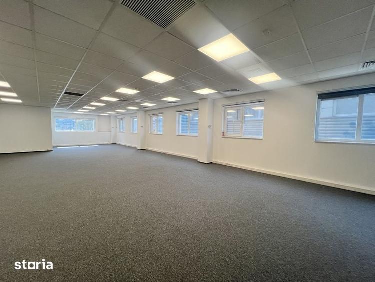 Spațiu comercial, de 160 mp, în Florești