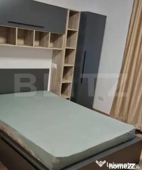 Apartament cu 3 camere decomandat în Nicolina