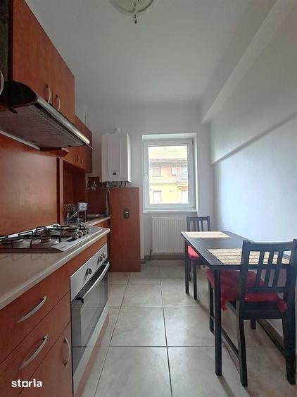 Apartament cu 2 camere semidecomandat în Dorobanți