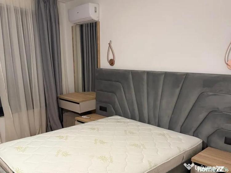 Casă cu 5 camere cu Teren 250 Mp în Pipera