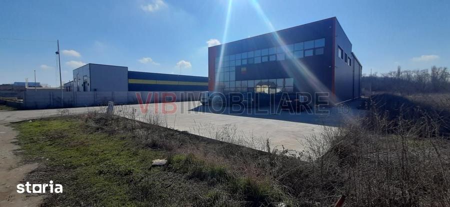 Spațiu comercial, de 1,336 mp, în Central