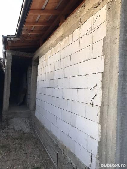 Casă cu 3 camere cu Teren 20 Mp în Central