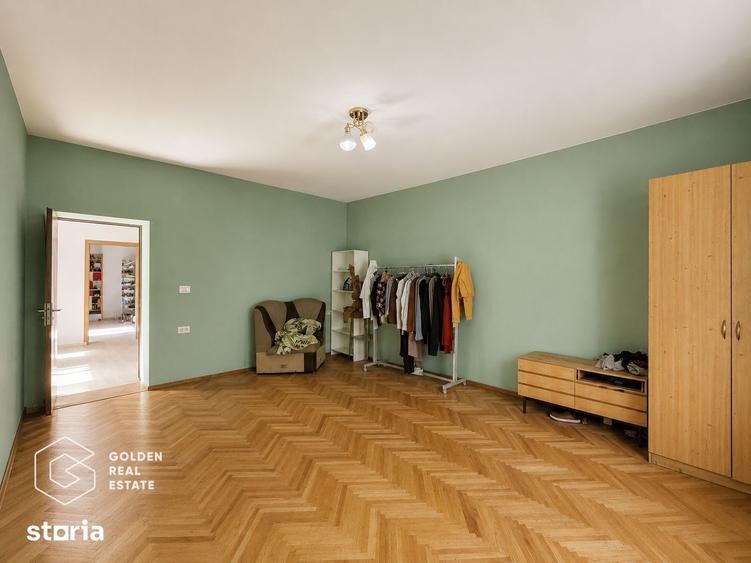 Casă cu 4 camere cu Teren 1224 Mp în Barațca