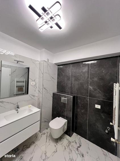 Apartament cu 2 camere decomandat în Universitate
