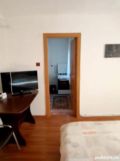 Garsonieră decomandată în Debarcader