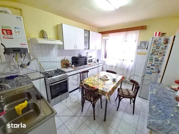 Camera la casa, Zorilor, zona UMF si USAMV+Curte