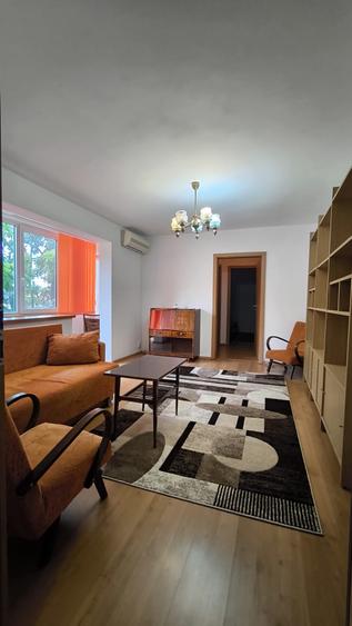 Apartament cu 2 camere semidecomandat, mobilat în Circumvalațiunii