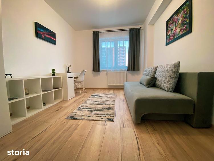 Apartament cu 3 camere în Tractorul