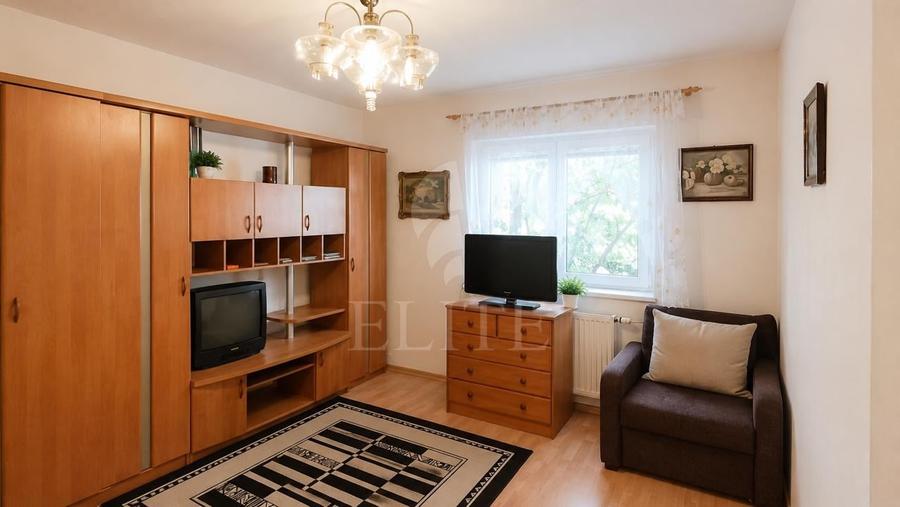 Apartament cu 4 camere decomandat în Zorilor