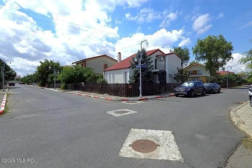Casă cu 4 camere cu Teren 397 Mp în Cumpăna