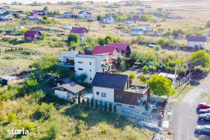 Casă cu 4 camere cu Teren 566 Mp în Apahida