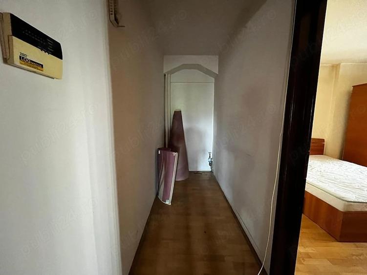Apartament cu 3 camere decomandat în Dorobanților