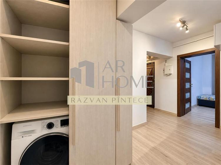 Apartament cu 3 camere decomandat, mobilat în Cantacuzino