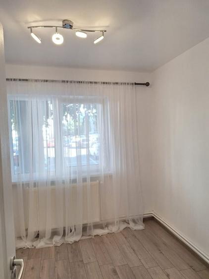 Apartament cu 2 camere decomandat în Micro 16