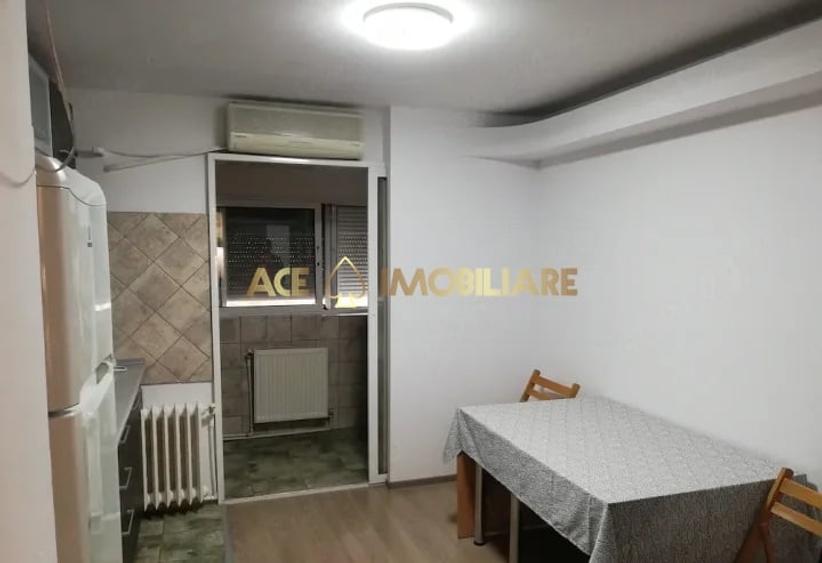 Apartament cu 2 camere decomandat, mobilat în Sălăjan