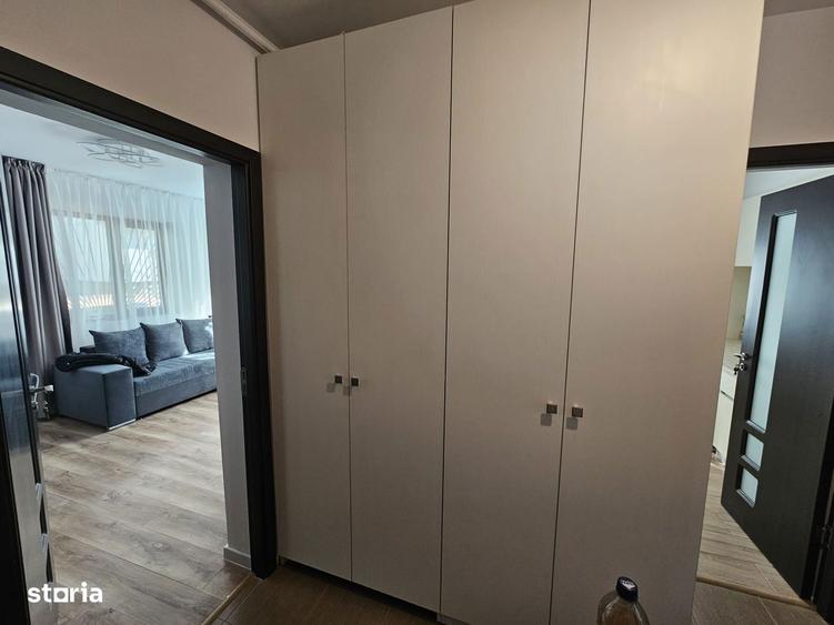 Apartament cu 3 camere, mobilat în Faleza Nord
