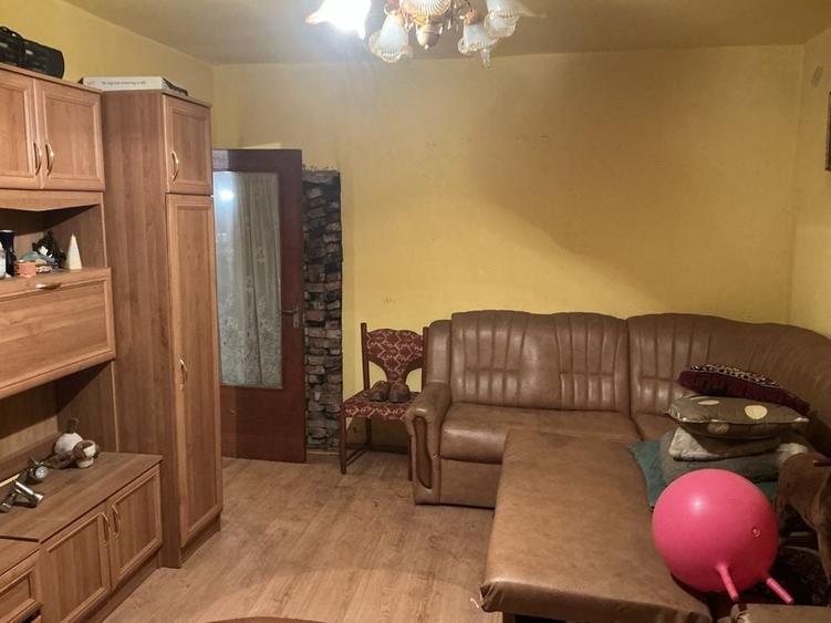 Apartament cu 3 camere în Orșova