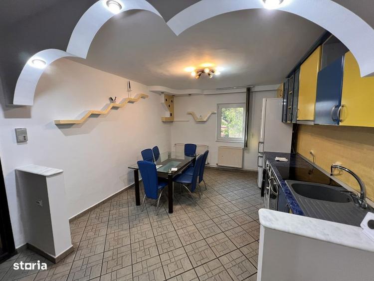 Apartament cu 3 camere decomandat, mobilat în Mihai Viteazul
