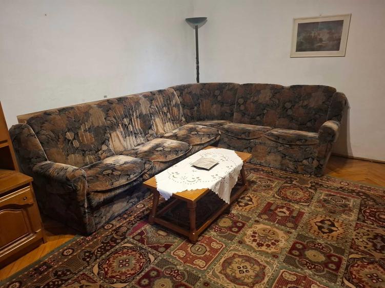 Apartament cu 2 camere decomandat în Podgoria