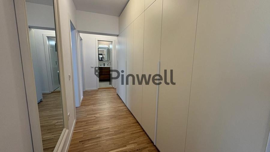Apartament cu 5 camere decomandat, mobilat în Mihai Bravu