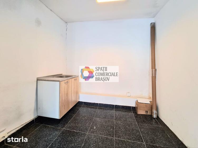 Spațiu comercial, de 27 mp, în Tractorul