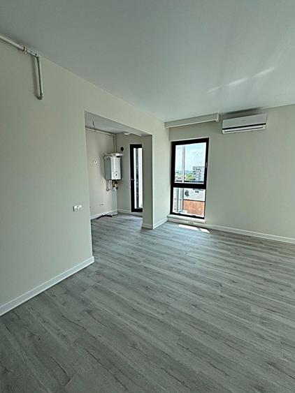 Apartament cu 2 camere decomandat în Tomis Plus