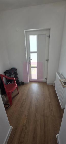 Casă cu 4 camere cu Teren 497 Mp în Central