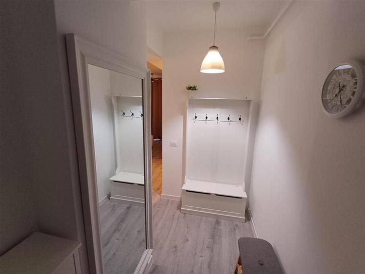 Apartament cu 2 camere semidecomandat în Lunca Cetățuii
