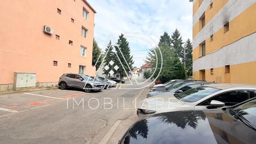 Apartament cu 3 camere decomandat în Unirii