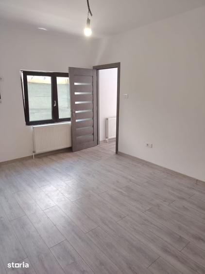 Casa cu 3 camere, 300 mp teren, Zona Gara Bacau - 9