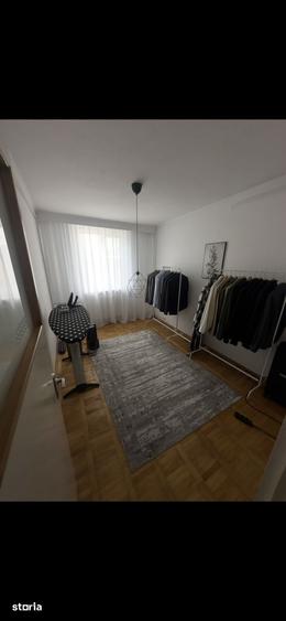 Apartament cu 4 camere în Banat