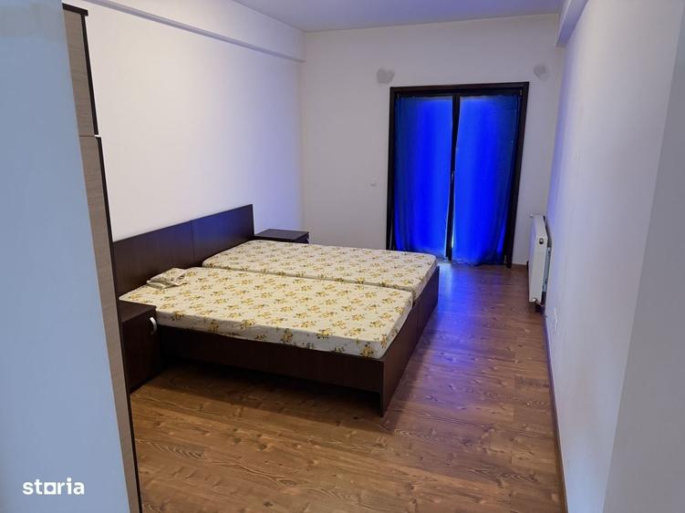 Casă cu 4 camere în Cristian