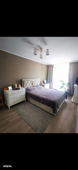Casă cu 4 camere cu Teren 50 Mp în Central