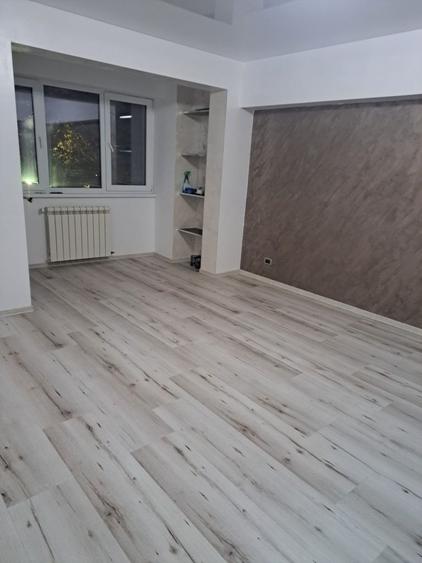 Apartament cu 2 camere decomandat în Cazasu