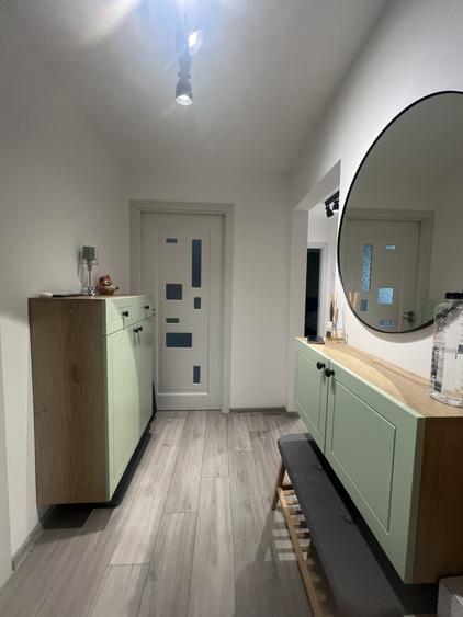 Apartament, 3 camere, 64 mp utili, etaj 3, decomandat - Piata Doina - 11