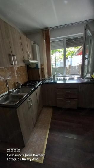Casă cu 3 camere cu Teren 335 Mp în Central