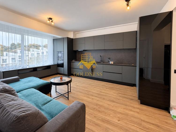 Apartament cu 2 camere semidecomandat, mobilat în Florești