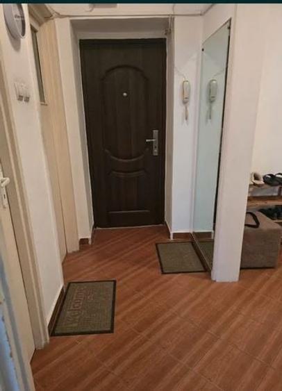 Apartament cu 3 camere decomandat, mobilat în Obor