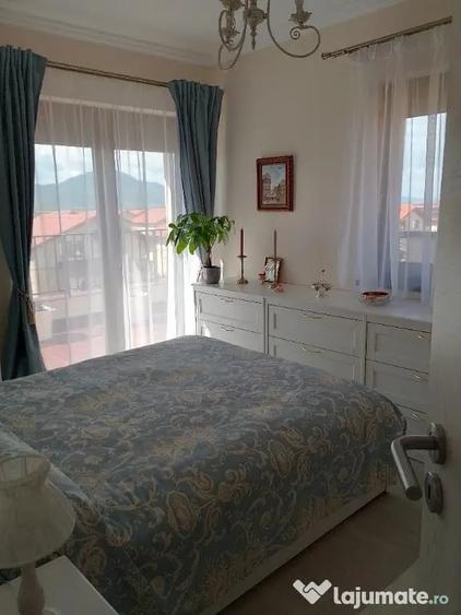 Apartament cu 3 camere decomandat în Vest