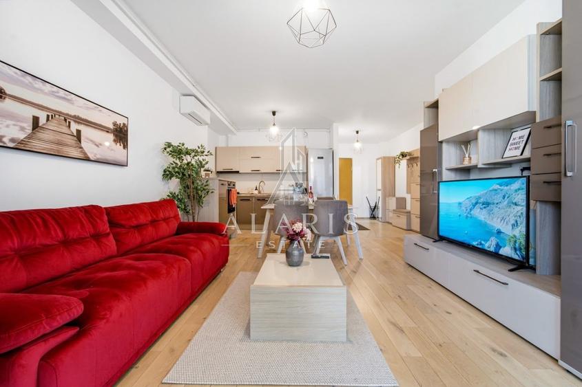 Apartament cu 3 camere semidecomandat, mobilat în Take Ionescu