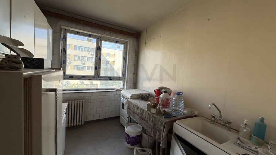 Apartament cu 2 camere decomandat în Tei