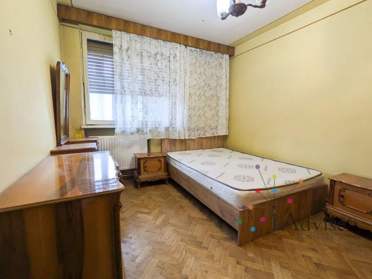 Apartament cu 3 camere decomandat în Centrul Civic