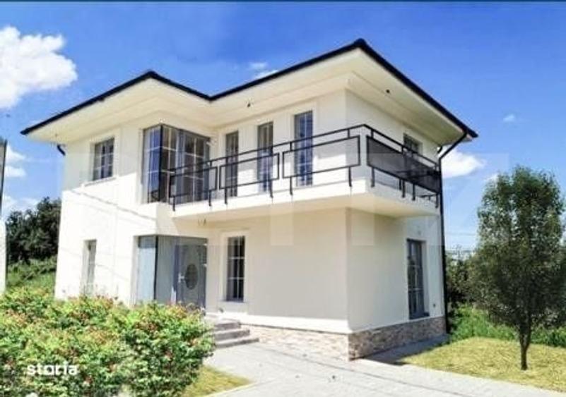 Casă cu 3 camere în Ipotești