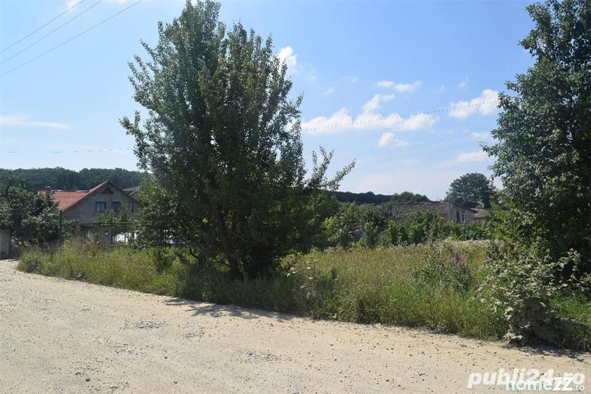 Teren de 3350 mp, în Central