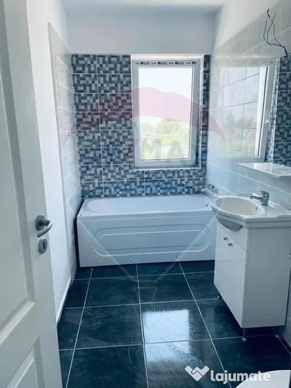 Apartament cu 2 camere decomandat în Vârteju